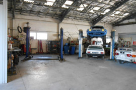 Garage automobile à reprendre - Royans - Vercors (38)